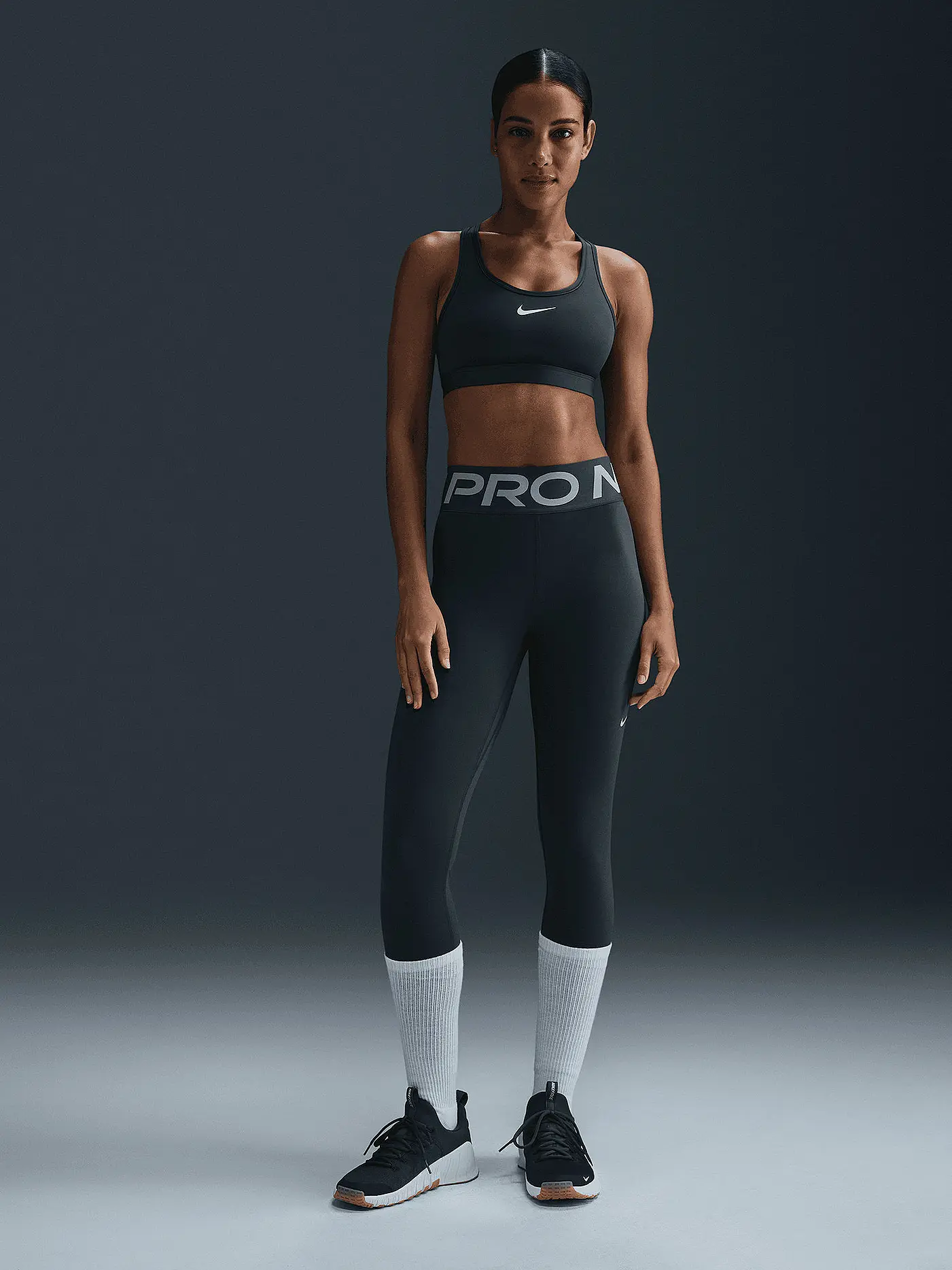 NIKE | Damen TIght Pro Sculpt | 